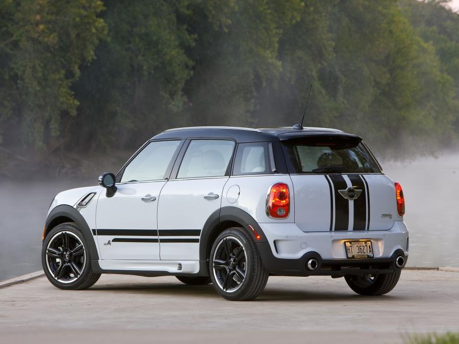  Mini Cooper Countryman S All4 2010 года  (US) (фото 5 из 37)